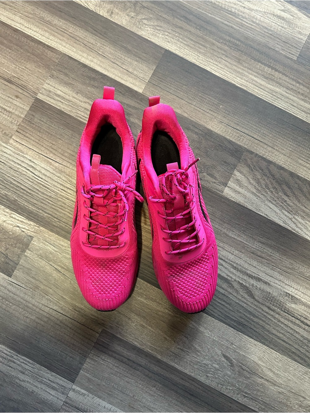 Men’s Pink Athletic Sneakers